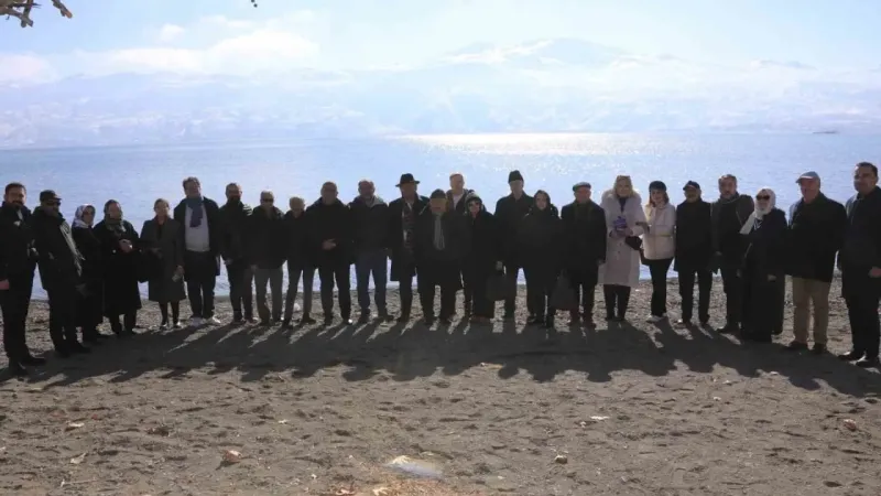 Uluslararası Hazar Şiir Akşamları, Türk dünyasını Elazığ’da buluşturdu